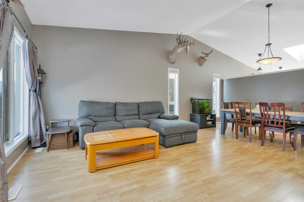 Picture for 5 Blackstone Avenue 