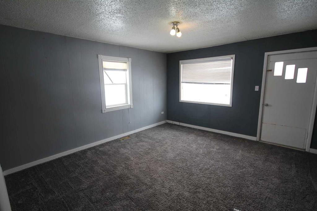 Picture for 4709 46 Street 