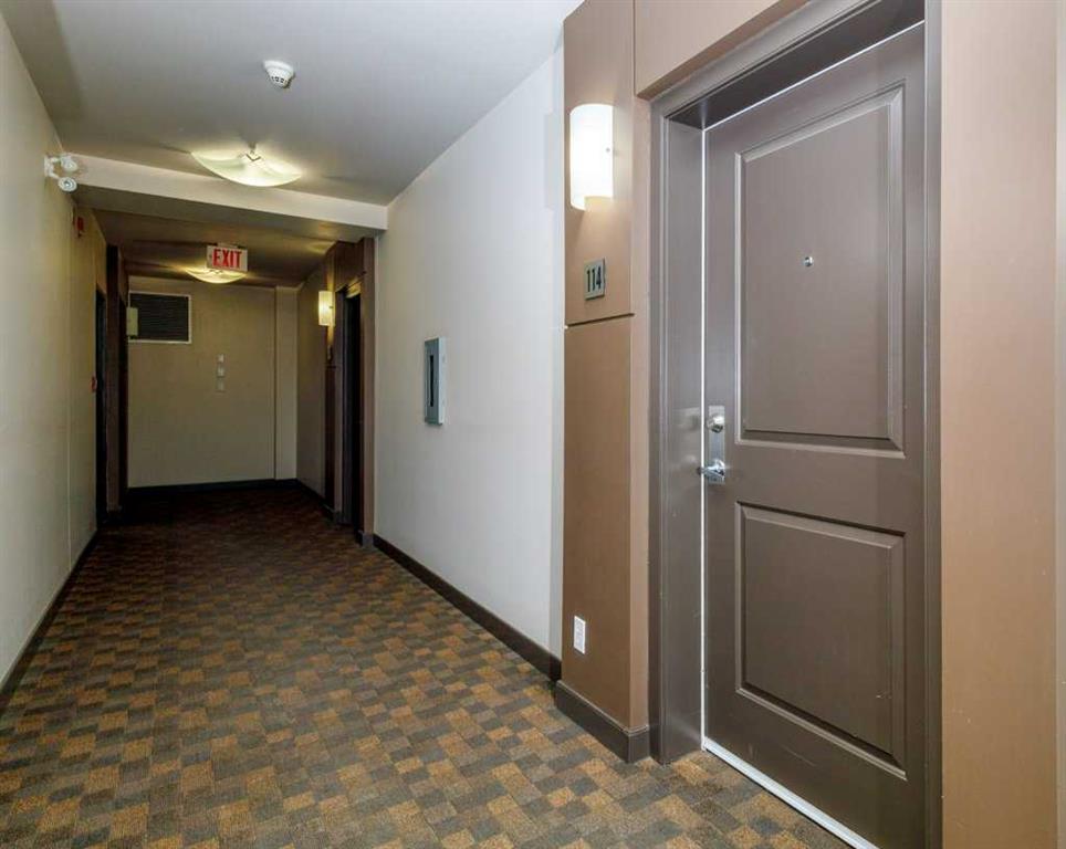 Picture for 114, 100 Lakeway Boulevard 