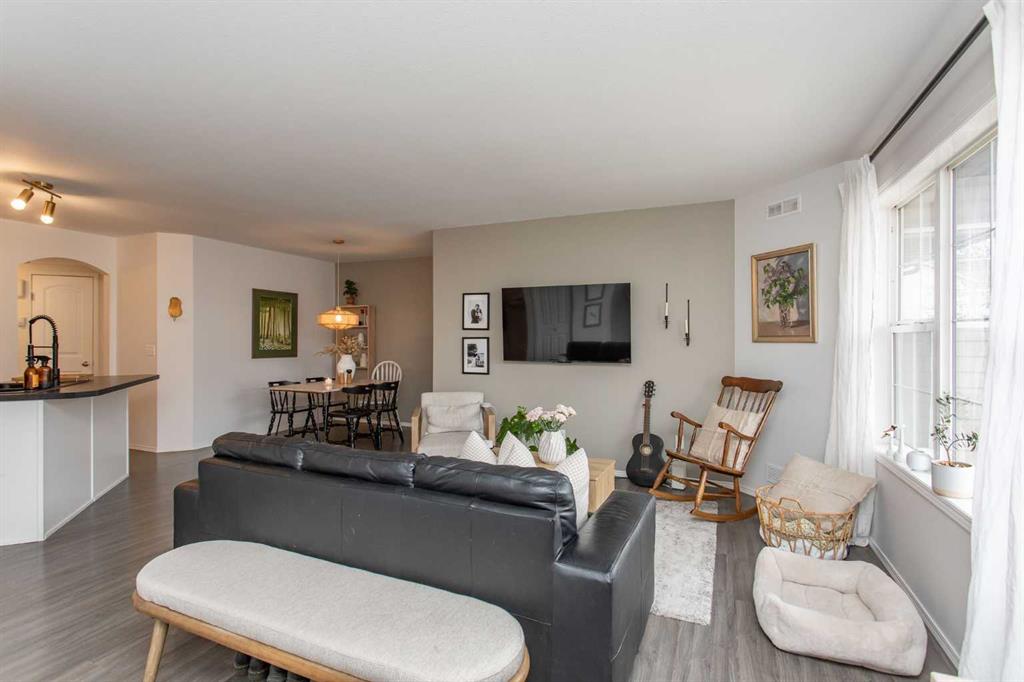 Picture for 1011, 31 Jamieson Avenue 