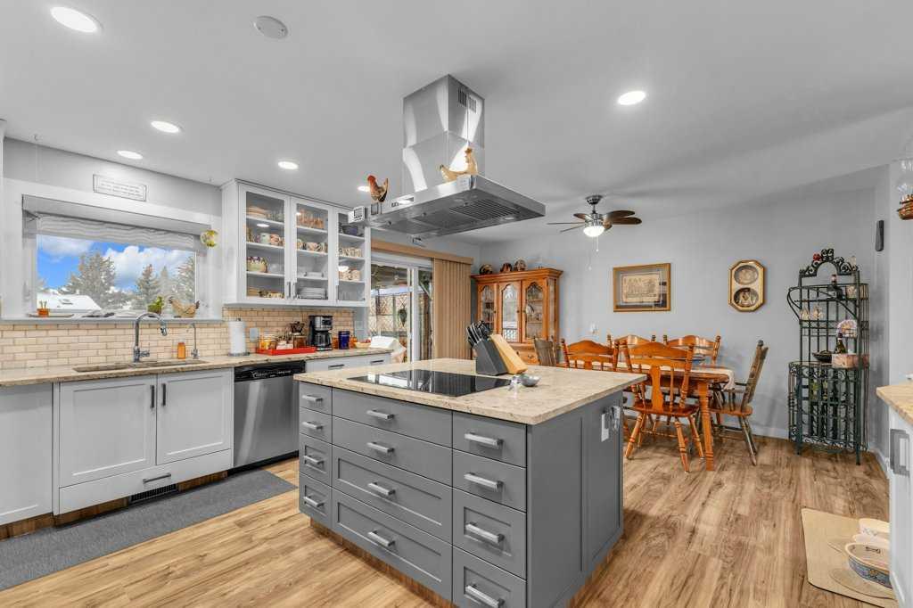 Picture for 16 Markle Crescent 