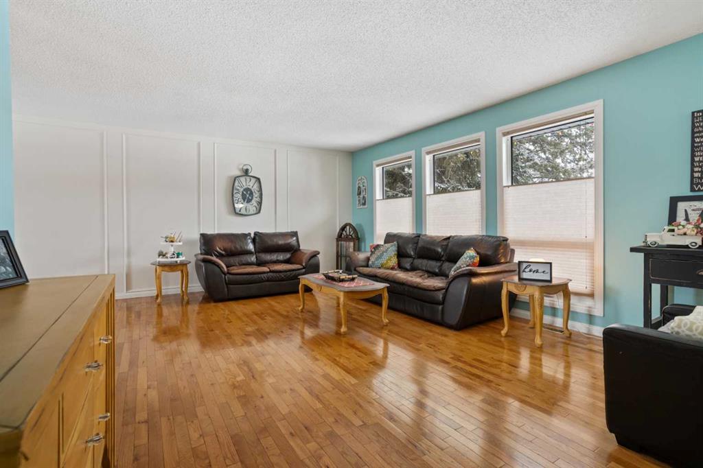 Picture for 5410 47 Avenue W