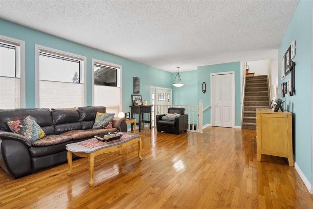 Picture for 5410 47 Avenue W