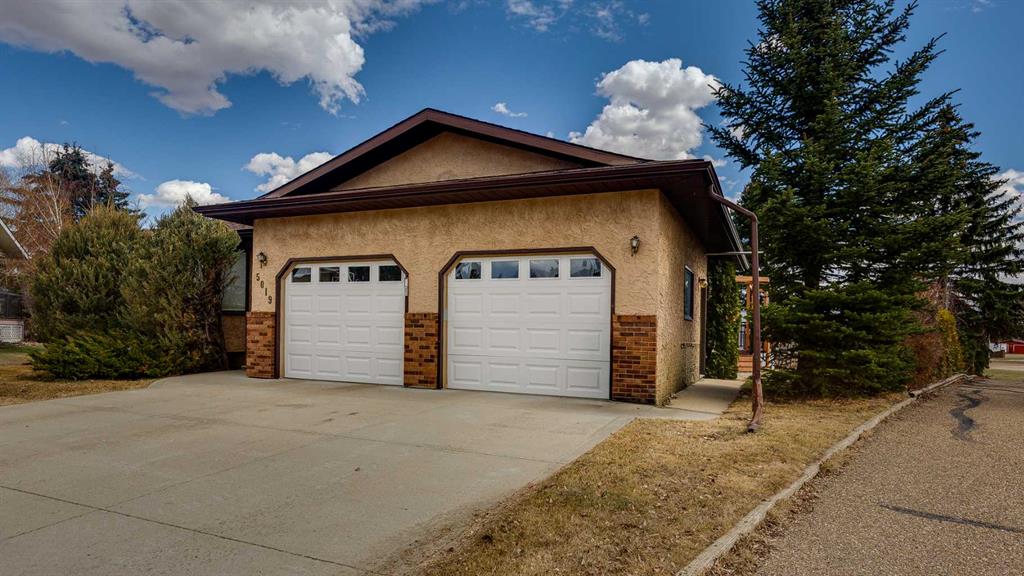 Picture for 5019 60 Street Close 