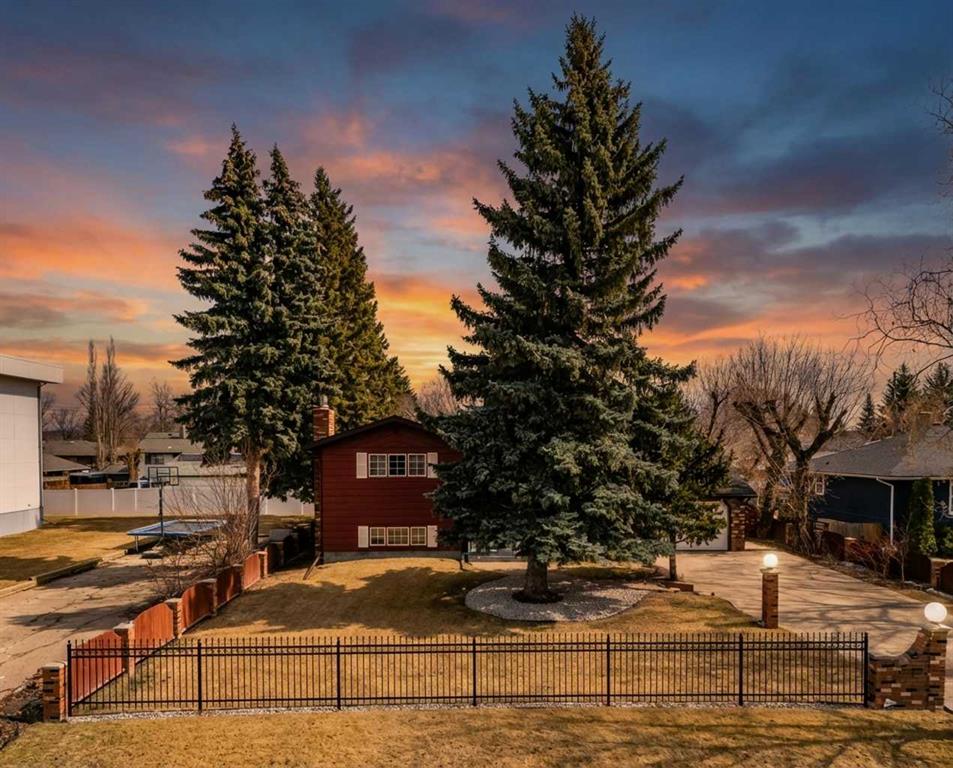 Picture for 3919 43 Avenue 