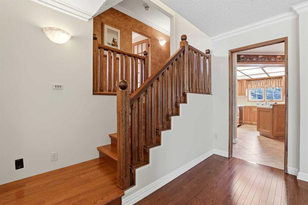 Picture for 3919 43 Avenue 