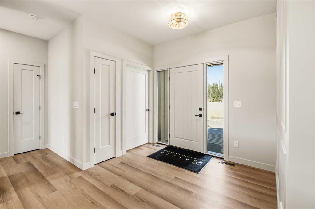 Picture for 413 Valley View Close 