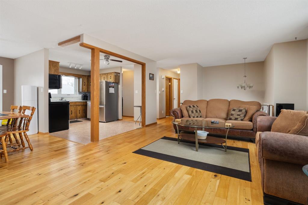 Picture for 6607 44 Avenue 