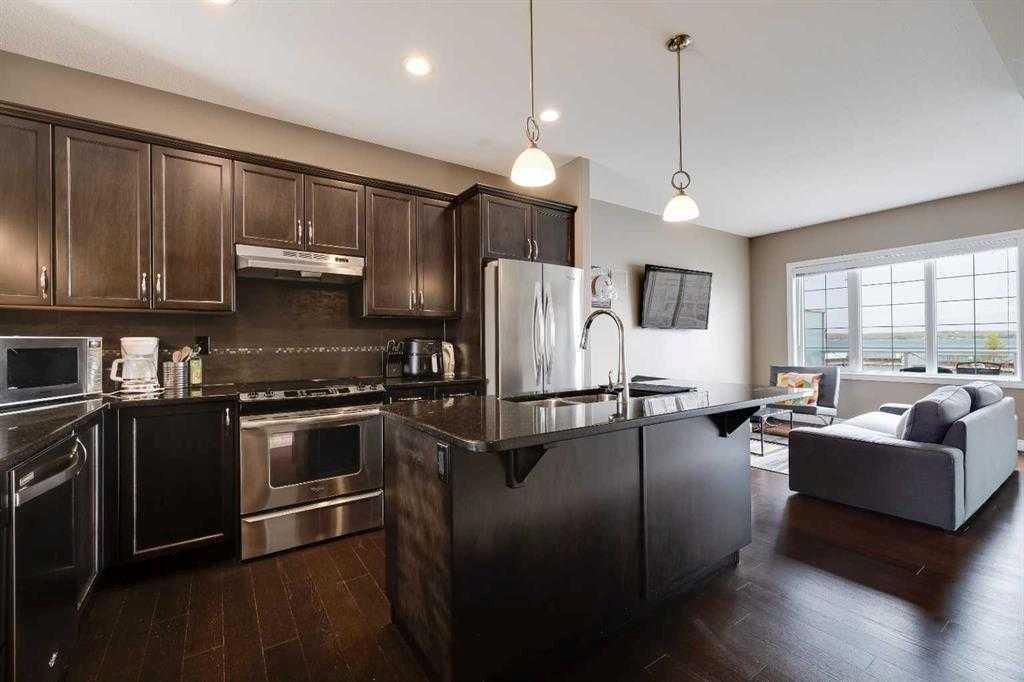 Picture for 103, 5210 Lakeshore Drive 