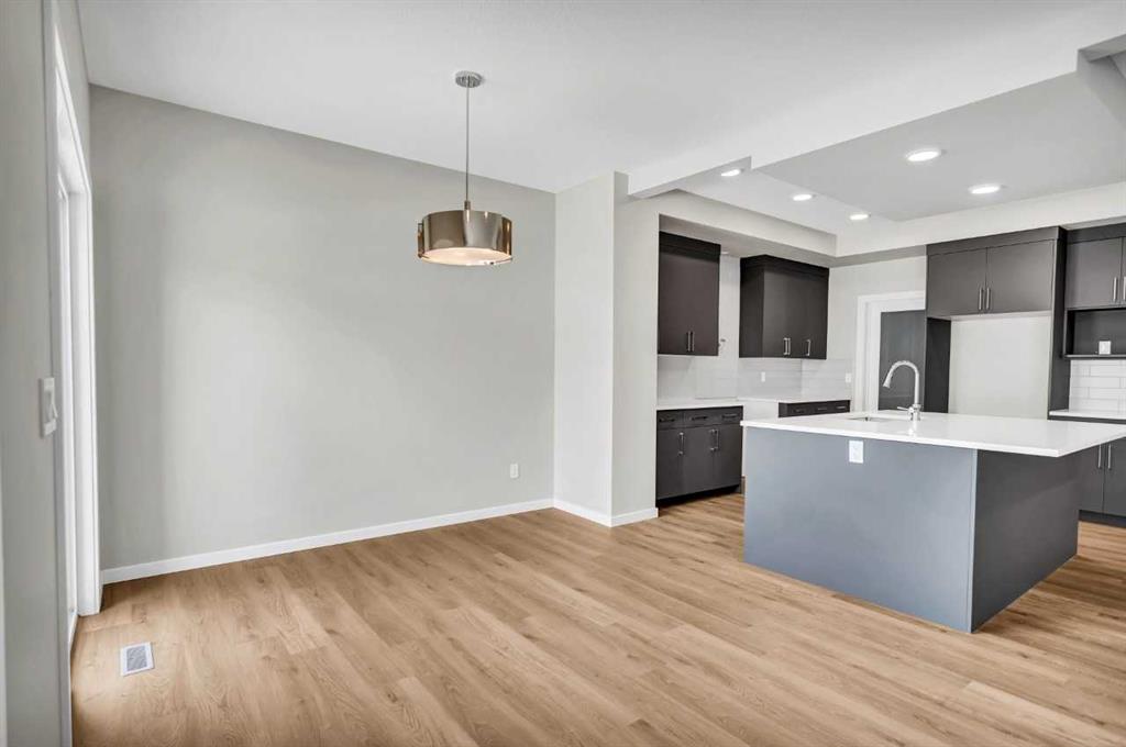 Picture for 84 Linden Place 