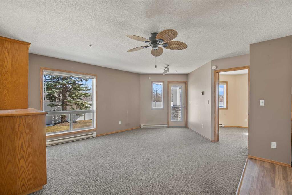 Picture for 101, 60 Jacobs Close 