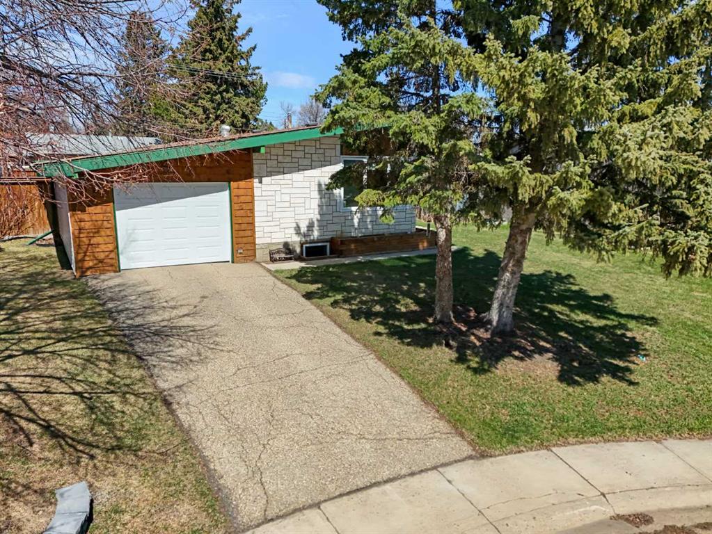 Picture for 6310 44A Avenue 