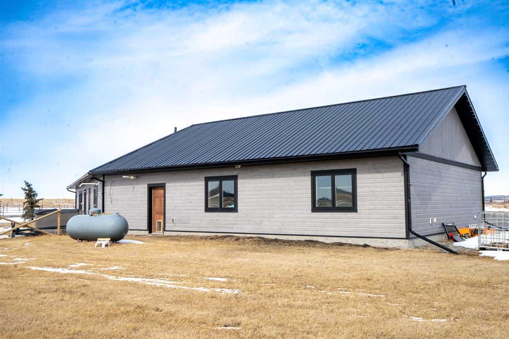 Picture for 433002 Range Road 24  