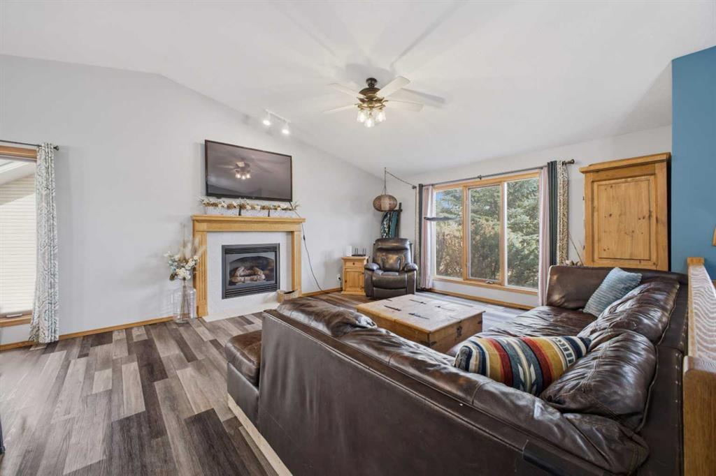 Picture for 14 Windsor Crescent 