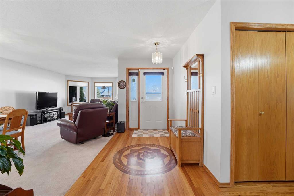 Picture for 74 Donnelly Crescent 