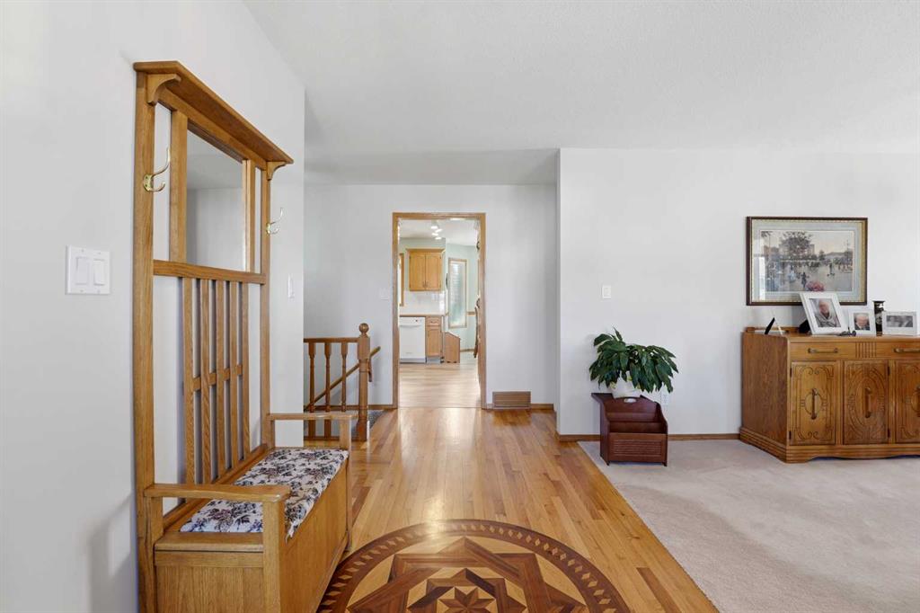 Picture for 74 Donnelly Crescent 