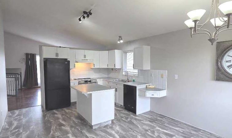 Picture for 77 Briarwood Crescent 