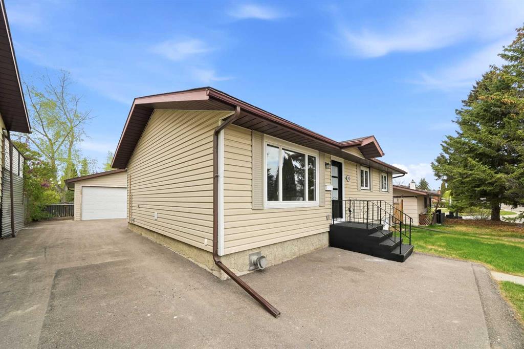 Picture for 105 Cunningham Crescent 