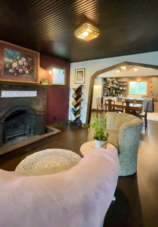 Picture for 4836 49 Street 