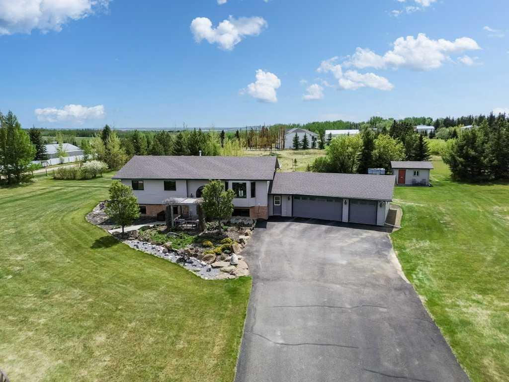 Picture for 205, 1271 Township Road 392  
