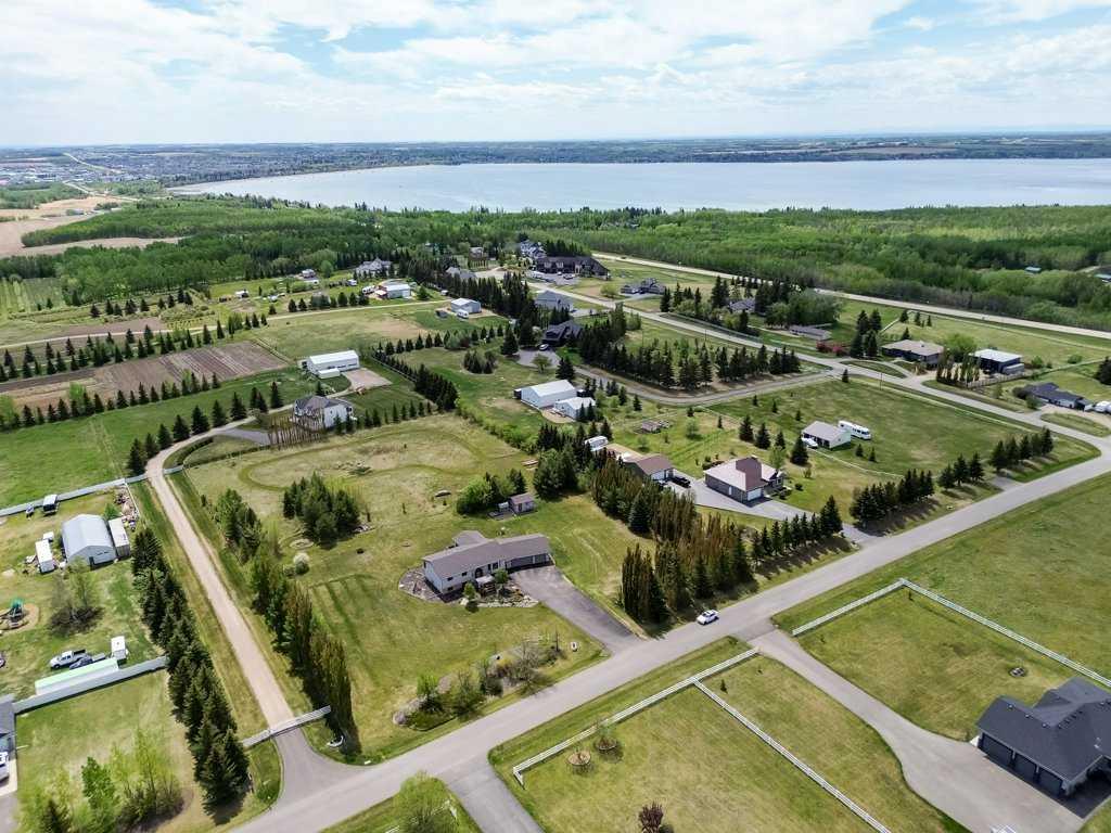 Picture for 205, 1271 Township Road 392  