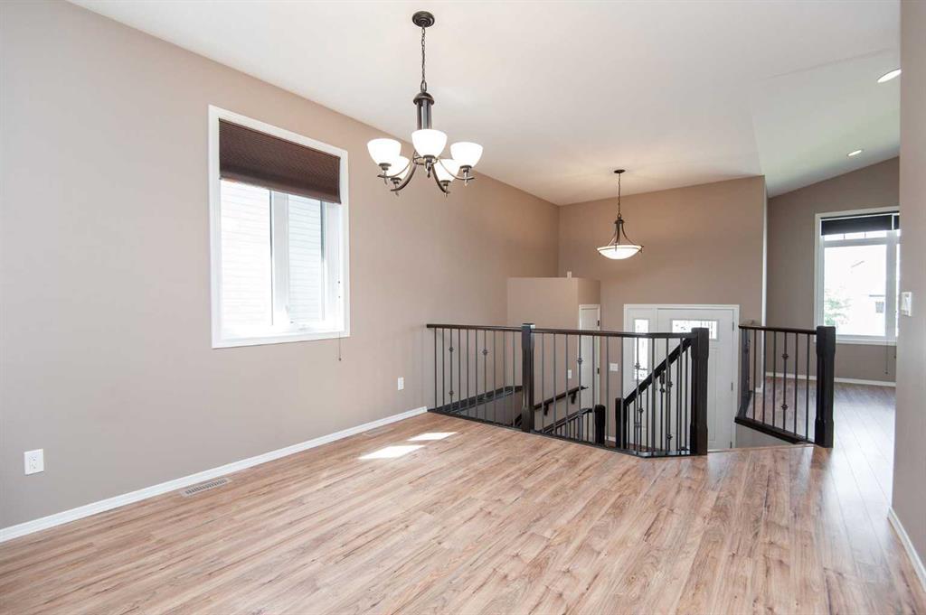 Picture for 104 Almond Crescent 