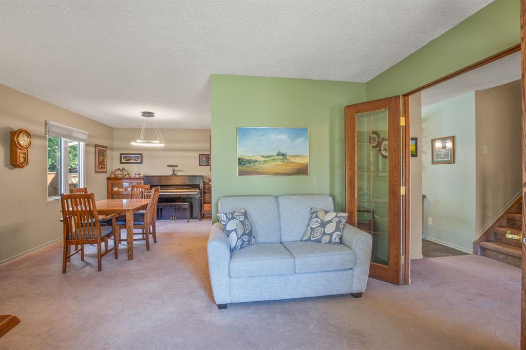 Picture for 11 Mccune Avenue 