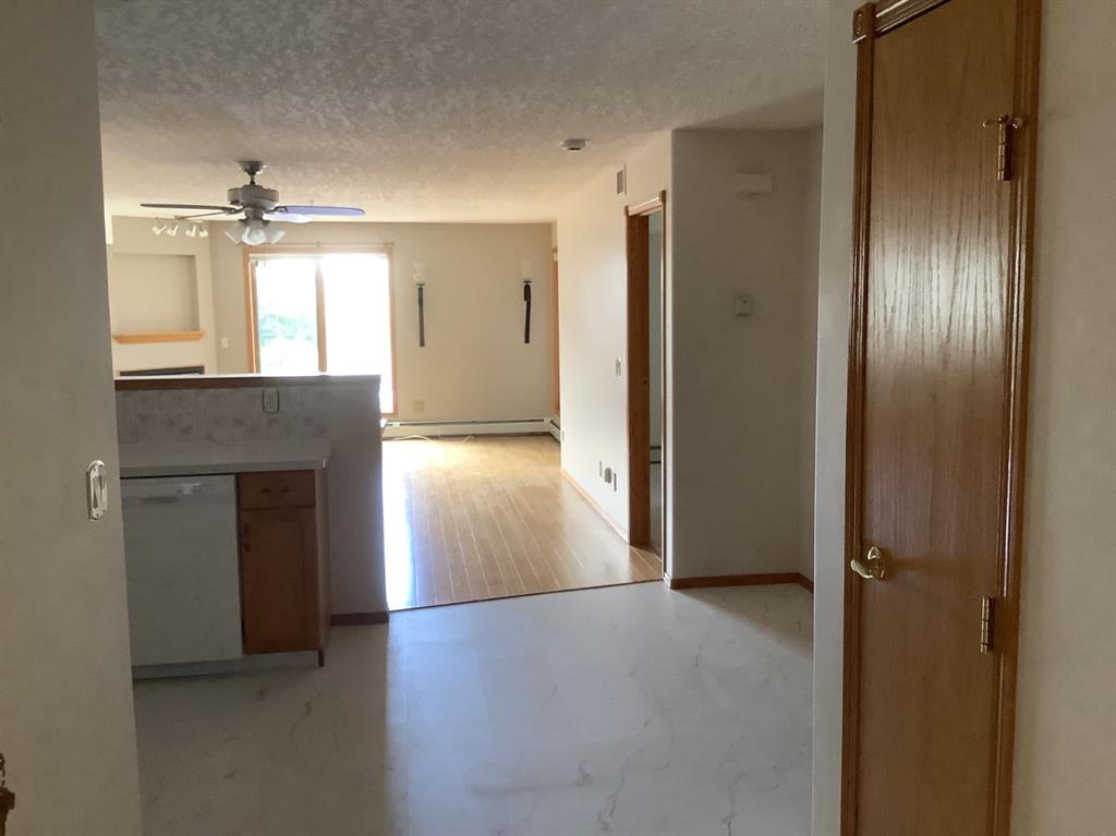 Picture for 225, 4805 45 Street 