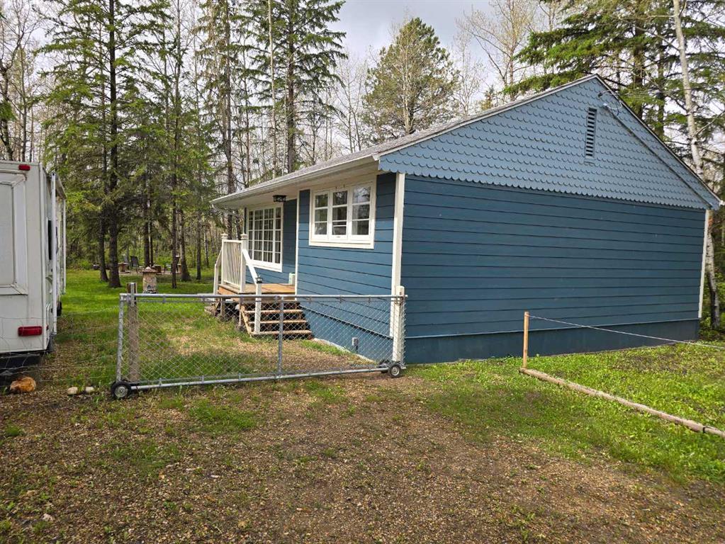 Picture for 356, 28126 Township Road 411  