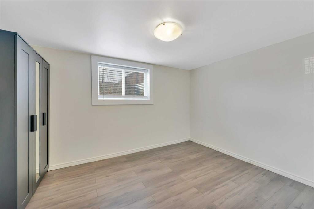 Picture for 11 Fir Street  https://www.cirrealty.ca/reb/cara/1/A2264121_22.jpg