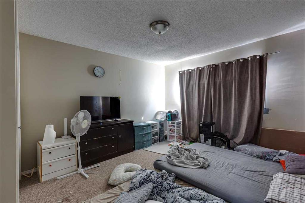 Picture for 7 Nyberg Avenue  https://www.cirrealty.ca/reb/cara/1/A2264661_15.jpg