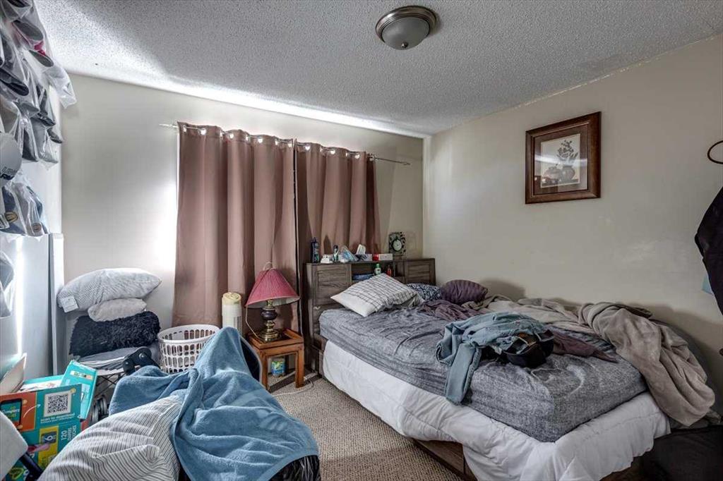 Picture for 7 Nyberg Avenue  https://www.cirrealty.ca/reb/cara/1/A2264661_17.jpg