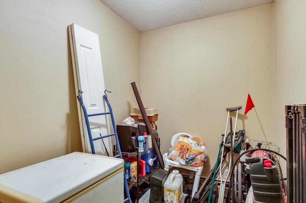 Picture for 7 Nyberg Avenue  https://www.cirrealty.ca/reb/cara/1/A2264661_39.jpg