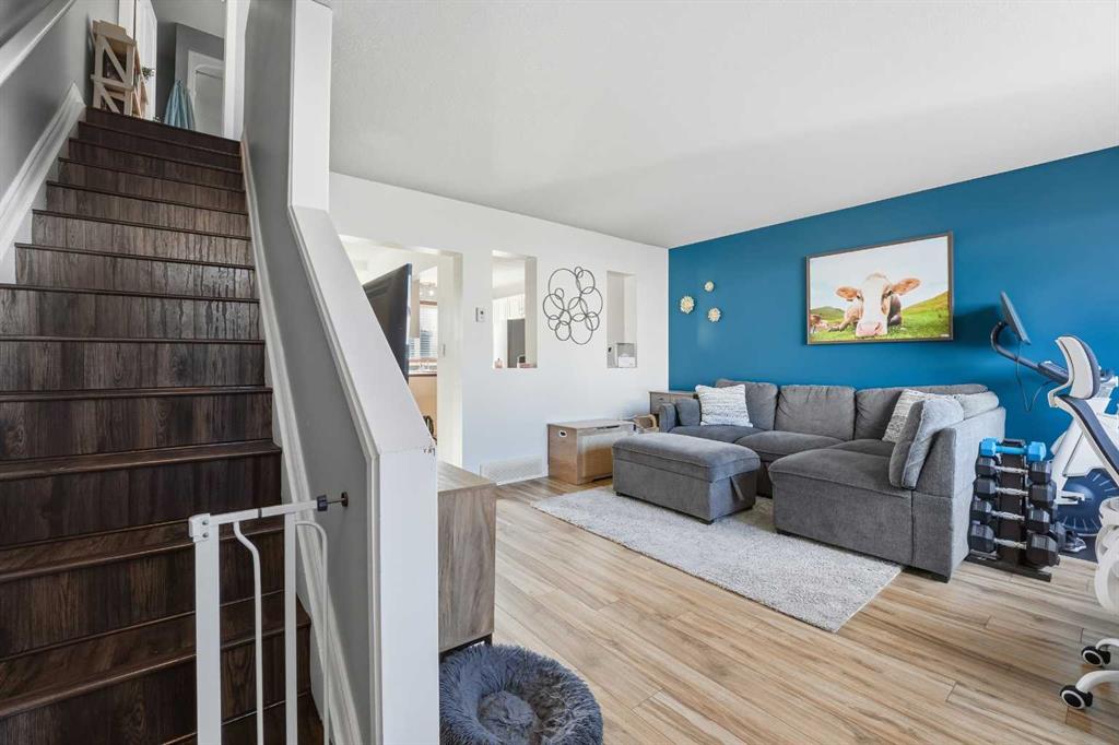 Picture for 18, 1 Fir Street  https://www.cirrealty.ca/reb/cara/1/A2265721_14.jpg