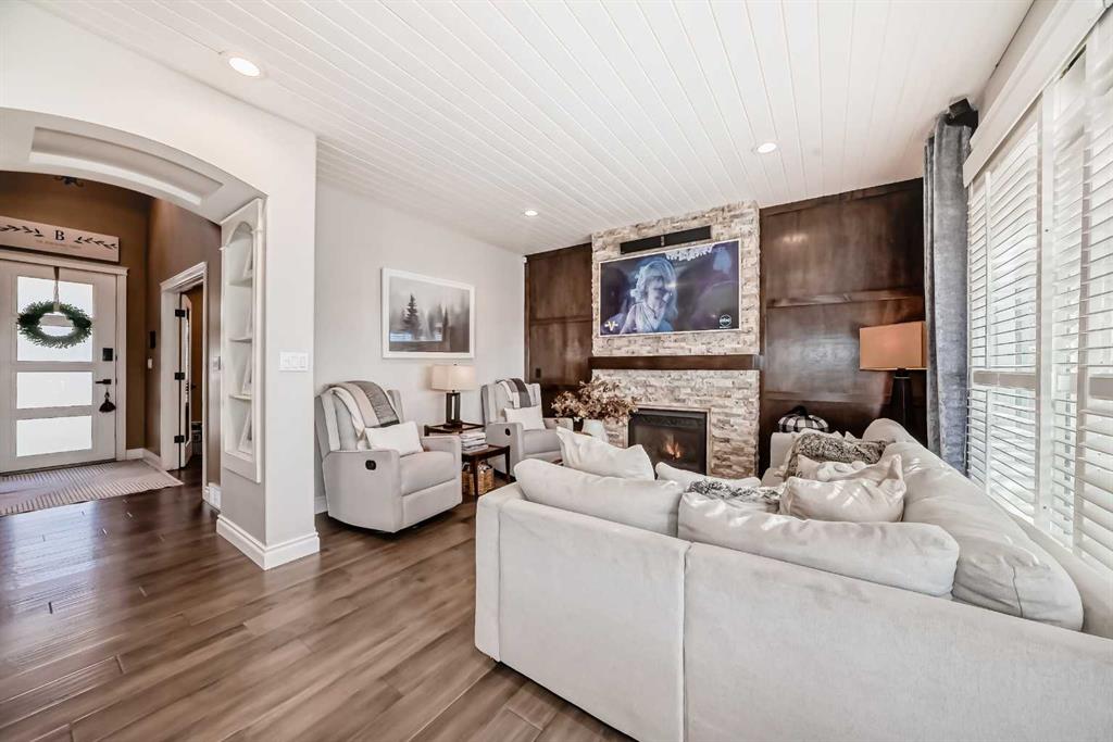 Picture for 92 Allwright Close  https://www.cirrealty.ca/reb/cara/1/A2266111_12.jpg
