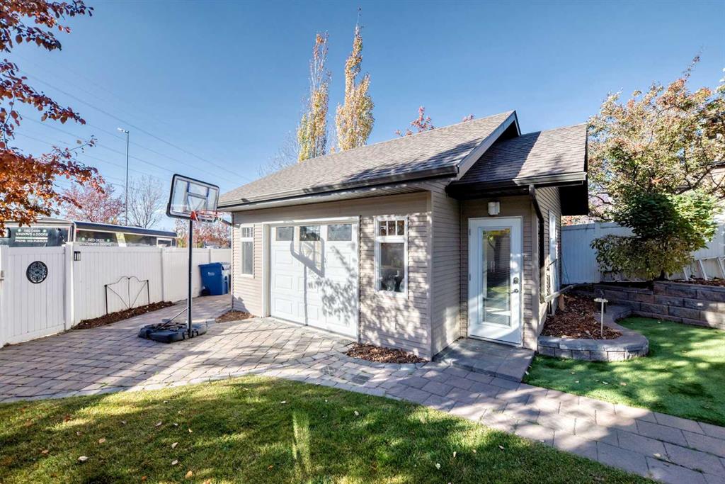 Picture for 92 Allwright Close  https://www.cirrealty.ca/reb/cara/1/A2266111_39.jpg