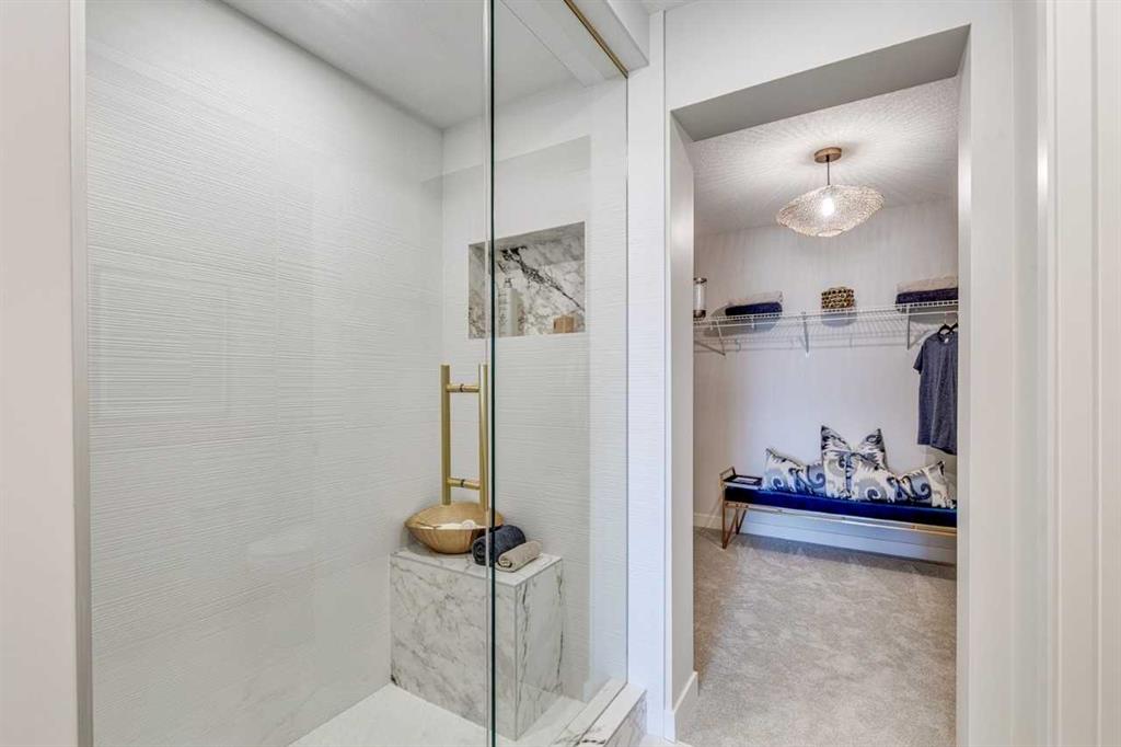 Picture for 51 Versant Rise SW https://www.cirrealty.ca/reb/cara/1/A2266581_21.jpg