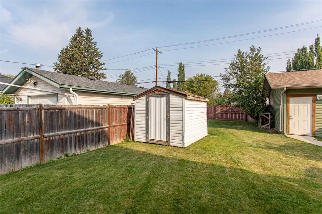 Picture for 5422 49 Avenue  https://www.cirrealty.ca/reb/cara/1/A2266591_34.jpg