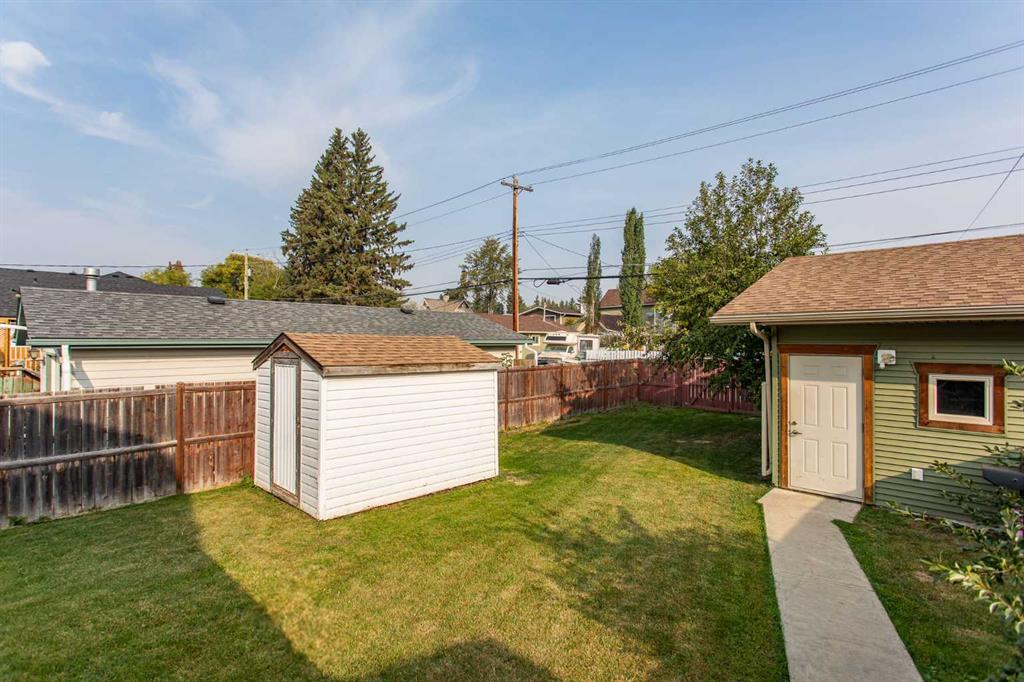 Picture for 5422 49 Avenue  https://www.cirrealty.ca/reb/cara/1/A2266591_35.jpg
