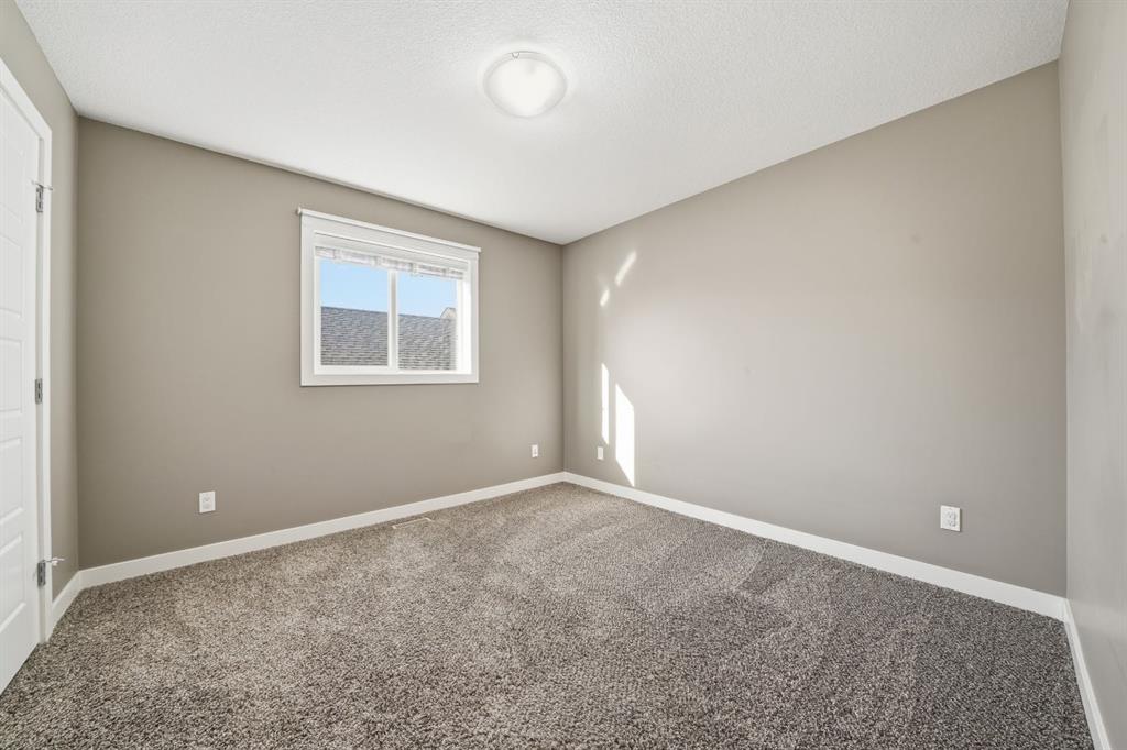 Picture for 21 Caribou Crescent  https://www.cirrealty.ca/reb/cara/1/A2266731_20.jpg