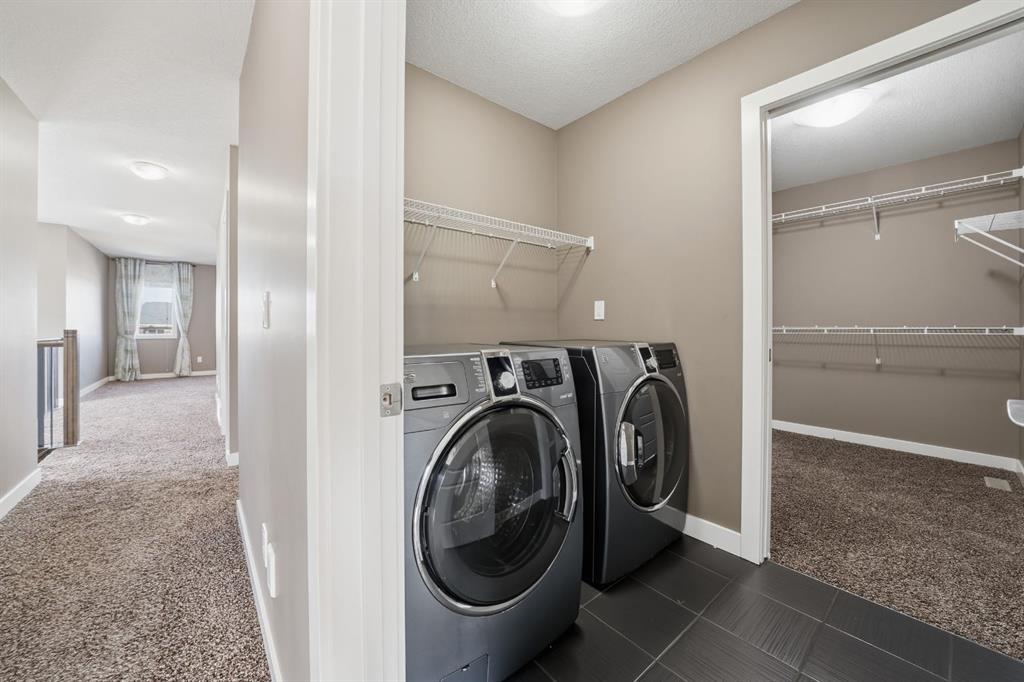 Picture for 21 Caribou Crescent  https://www.cirrealty.ca/reb/cara/1/A2266731_24.jpg