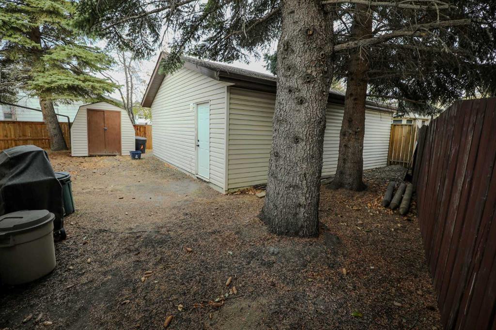 Picture for 143 Barrett Drive  https://www.cirrealty.ca/reb/cara/1/A2267531_16.jpg