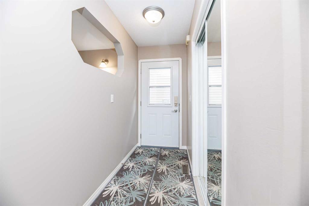 Picture for 74 Elana Crescent  Picture for 74 Elana Crescent