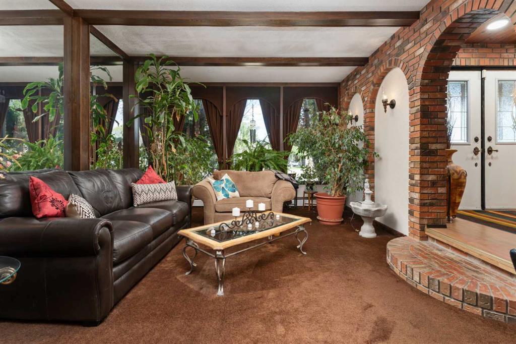 Picture for 3810 64 Street 