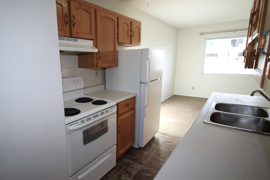 Picture for 44, 7124 Gray Drive 