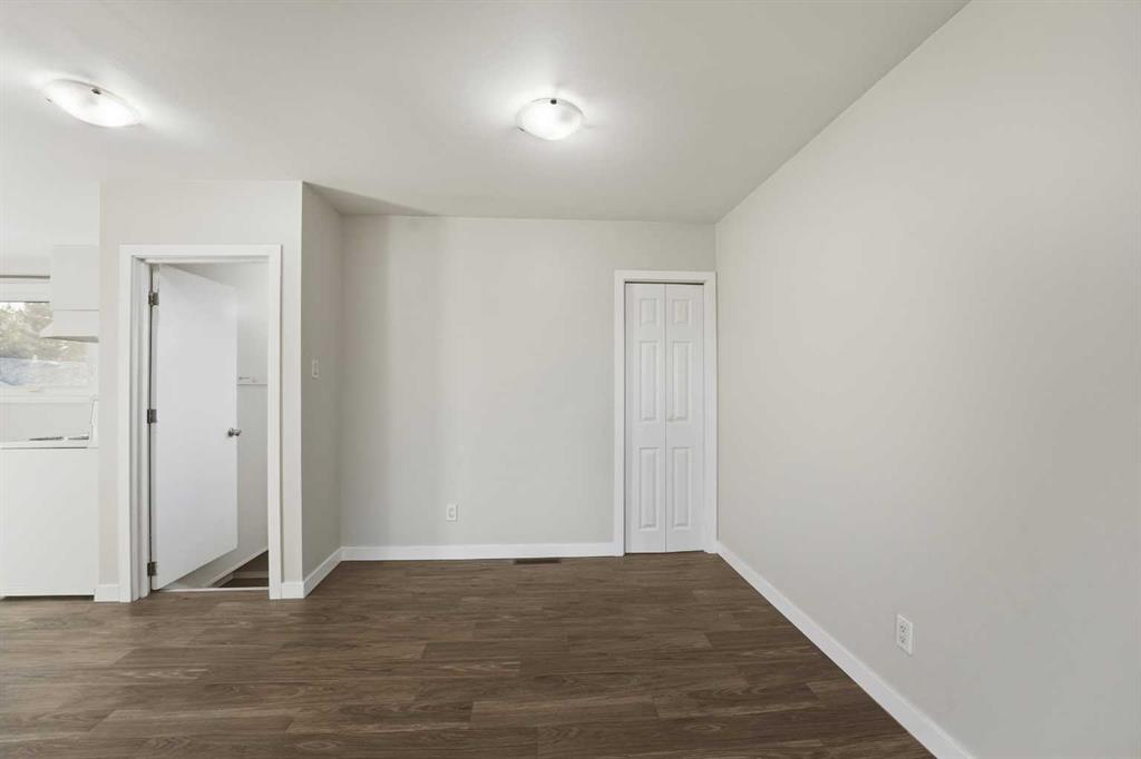 Picture for 5833 41 StreetCrescent 