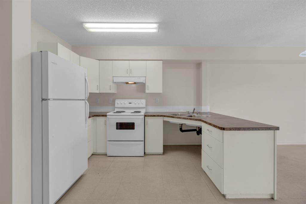 Picture for 219, 80A Kelloway Crescent 