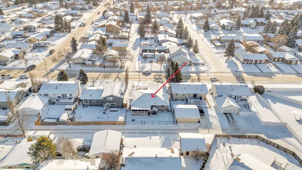 Picture for 6006 57 Avenue  