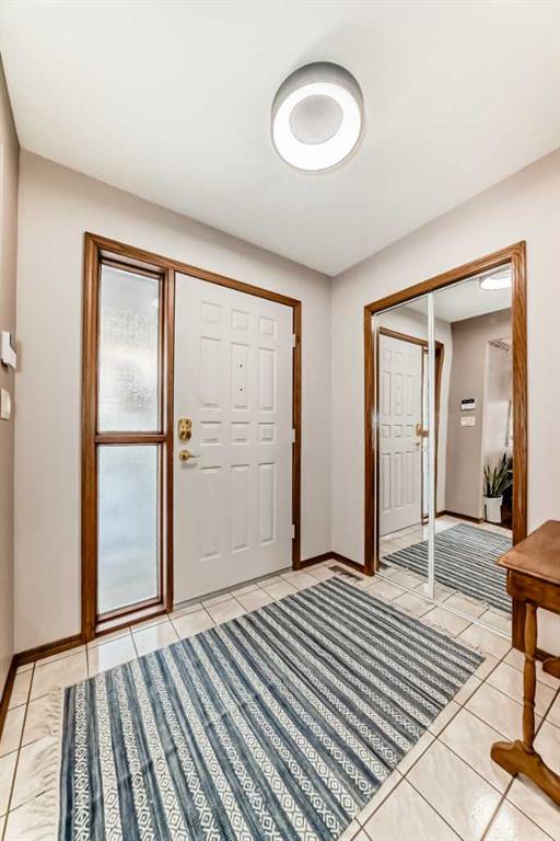 Picture for 128 Dickenson Crescent 