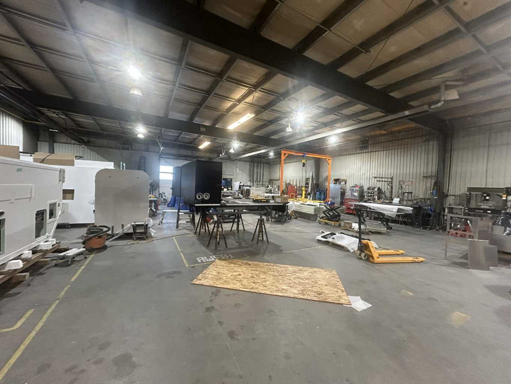 Picture for 110 &amp; 140, 8319 Chiles Industrial Avenue 